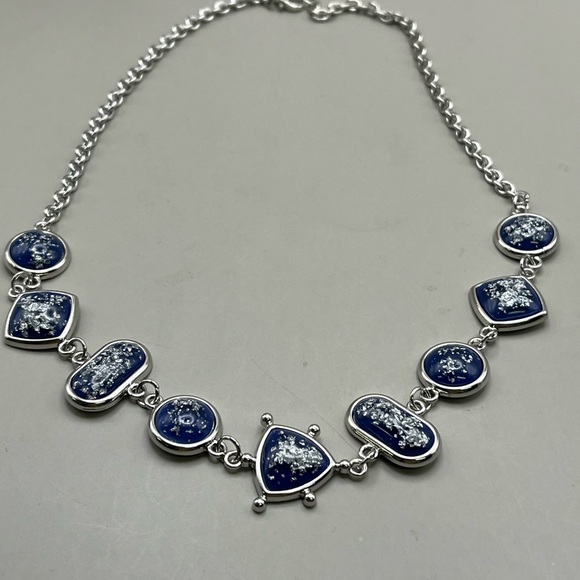 Elegant Blue and Silver Necklace, Bracelet and Earring Set - Picture 8 of 10